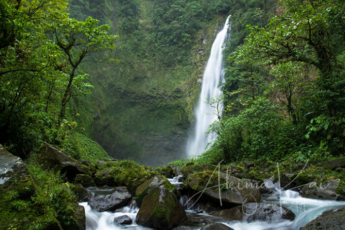 Water breeze | Costa Rica Landscape Photography - Image 5